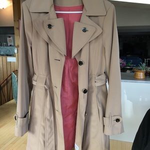 Calvin Klein trench coat like new size M